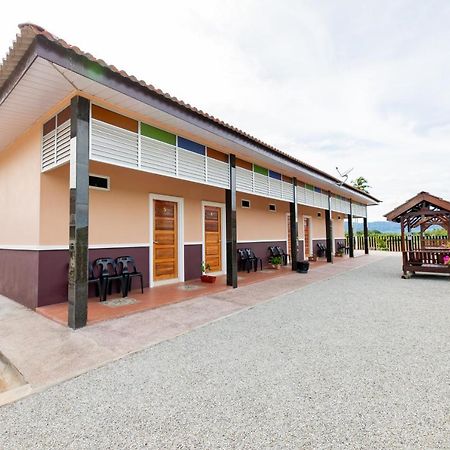 D' Village Cottage パンタイ・サナング エクステリア 写真