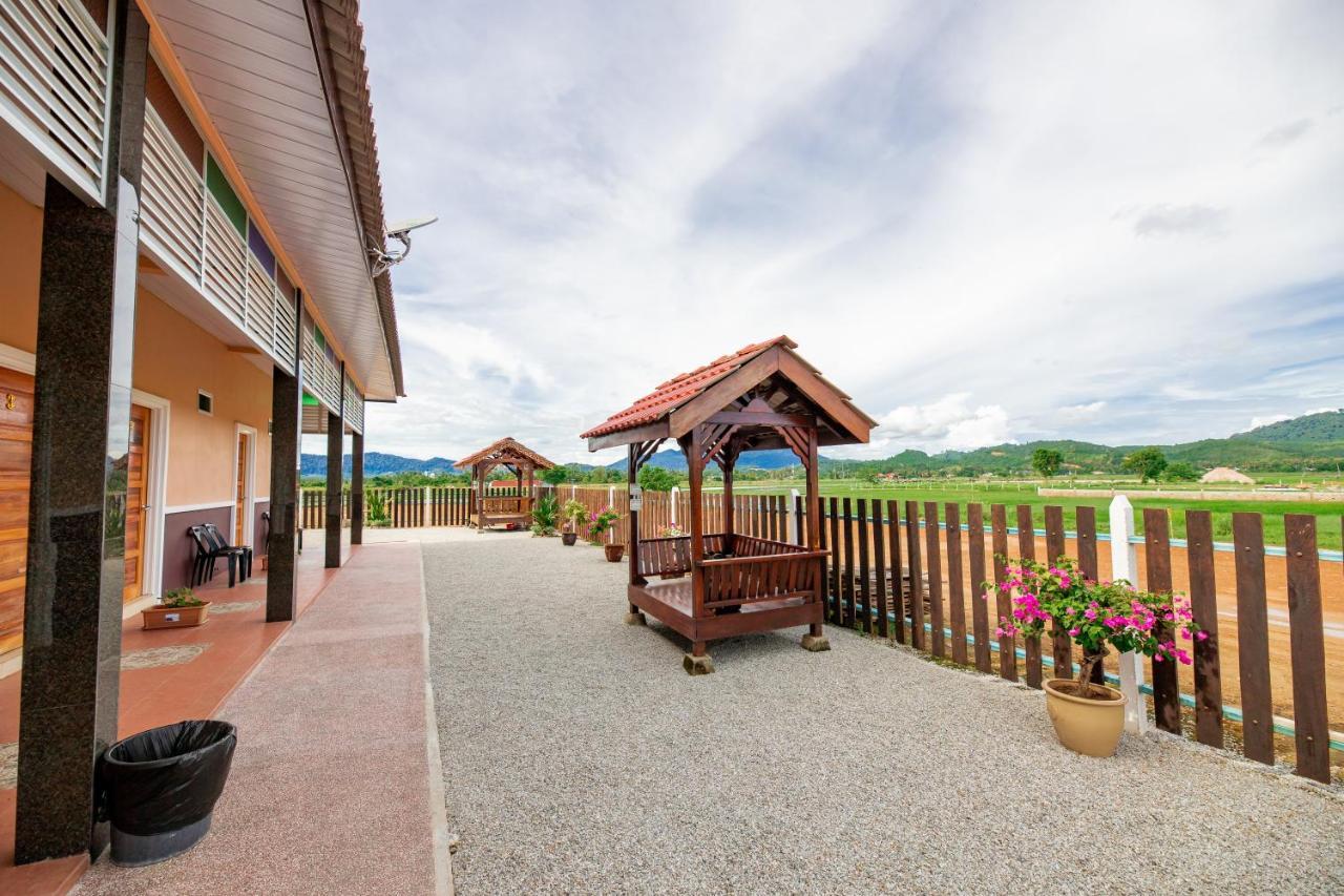 D' Village Cottage パンタイ・サナング エクステリア 写真